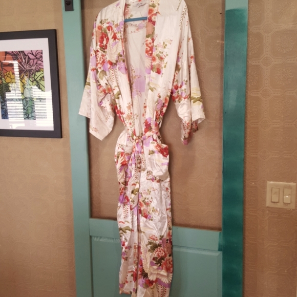 Other - Full length silky robe